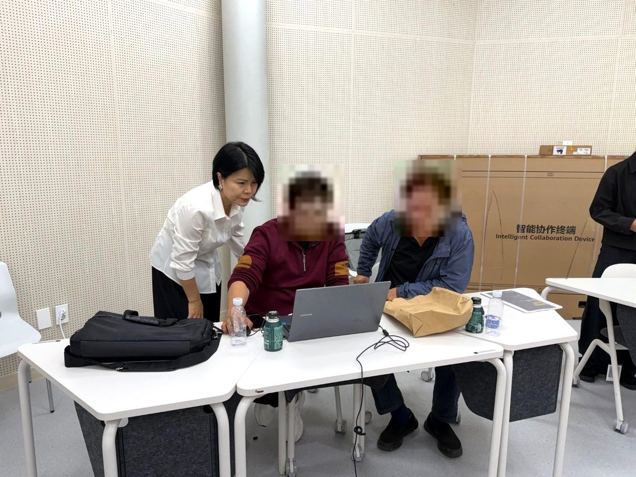 실습 중 자리별 1:1 코칭